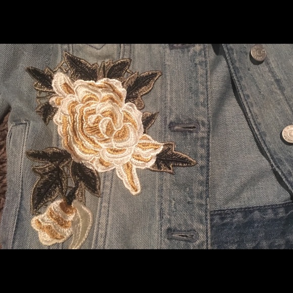 Jean jacket - Picture 3 of 4